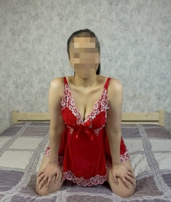 Оказываю широкий спектр услуг, которые точно удовлетворят все твои желания. У меня есть отличные отзывы от моих довольных клиентов, которые говорят о моей страсти и профессионализме. Я предоставляю такие услуги, как эротический массаж, классический секс, оральный секс, ролевые игры и многое другое. В моем арсенале есть разнообразные игрушки, которые добавят остроты в наше совместное времяпрепровождение. Я образованная и добрая девушка, всегда улыбаюсь и готова удовлетворить тебя на все сто процентов. Жду тебя в Москве, чтобы создать настоящую атмосферу наслаждения и релаксации. Смотри мои фото, которые прилагаются, и приходи ко мне, чтобы испытать незабываемую встречу. 💋🔥🌹 Галина